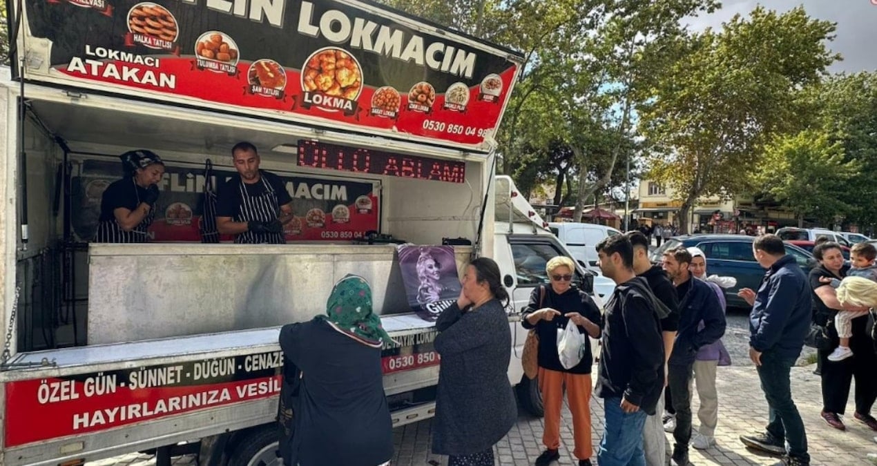 arabeskin yildiz ismi gullu icin lokma dagittilar tp6EiLEe