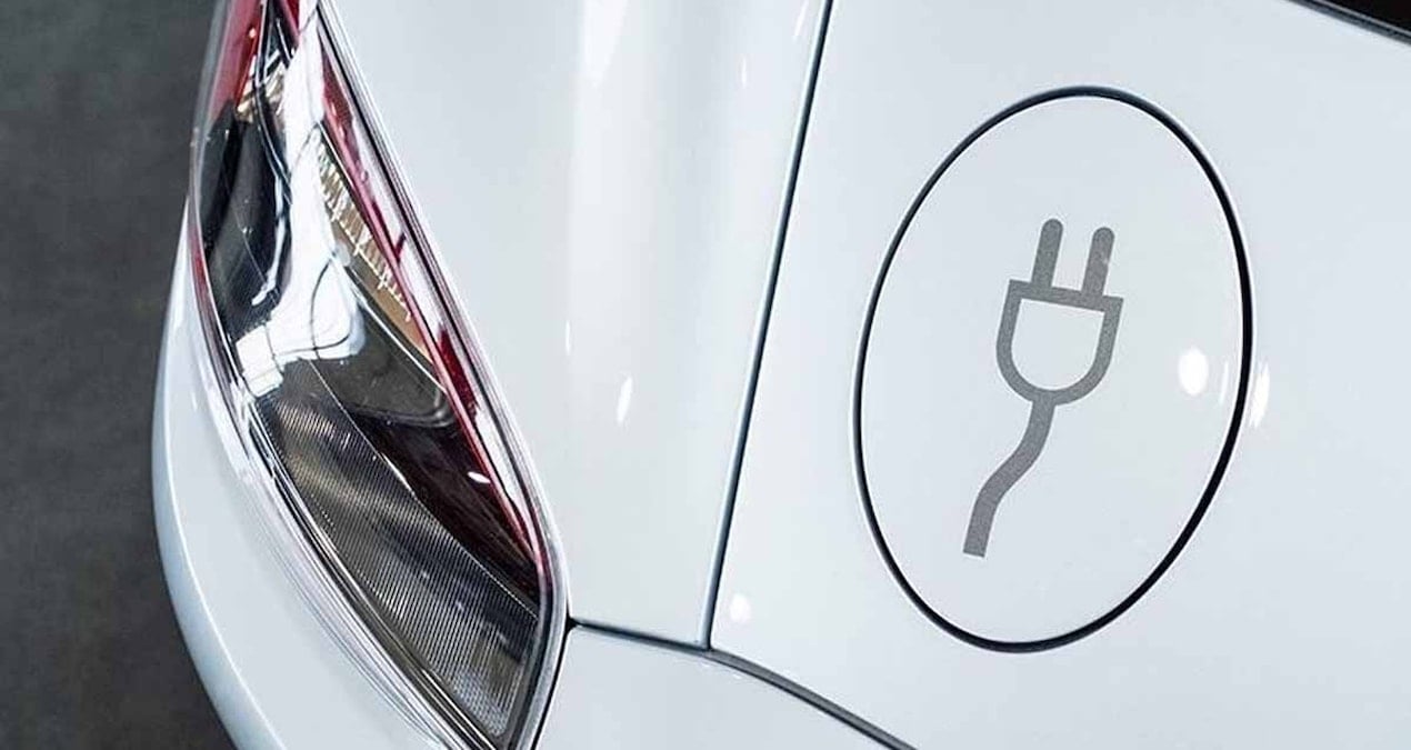 benzinli aracin esamesi okunmuyor ulkede satilan yeni otomobillerin yuzde 97si tamamen elektrikli lzzqI2Sx