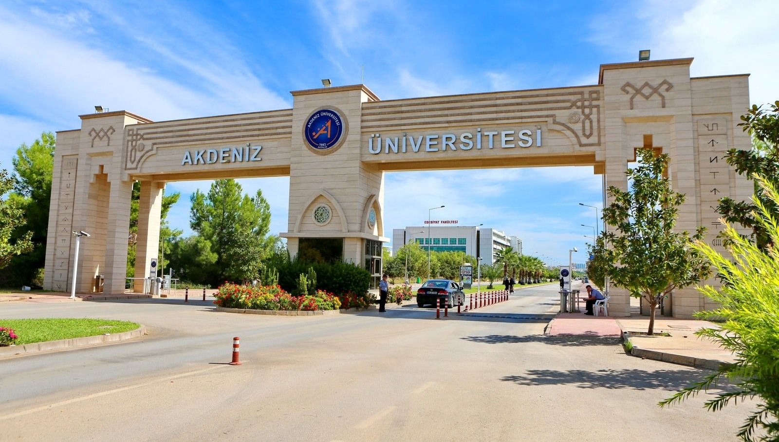 akademisyenlerden sgkya usulsuz tahsilat ve ameliyat manipulasyonu YPlqIP6q.jpg