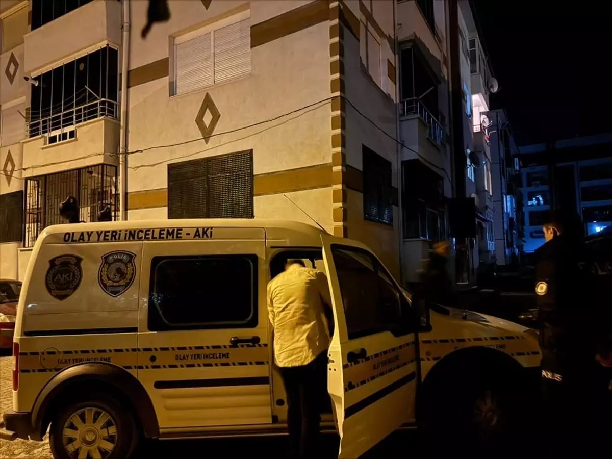 kuluda evinde hareketsiz bulundu p9mZeHub.jpg