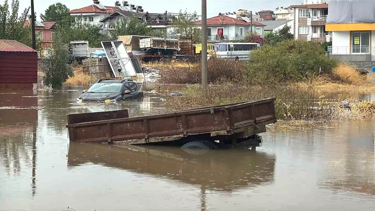 muglanin kiyi kesimlerinde siddetli saganak yagis HLLGSWXO