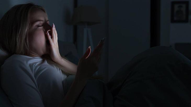 uykusuz gecelerin faturasi agir bir anda yaslandiriyor beyni icten cokertiyor 7ZxD12OU.jpg