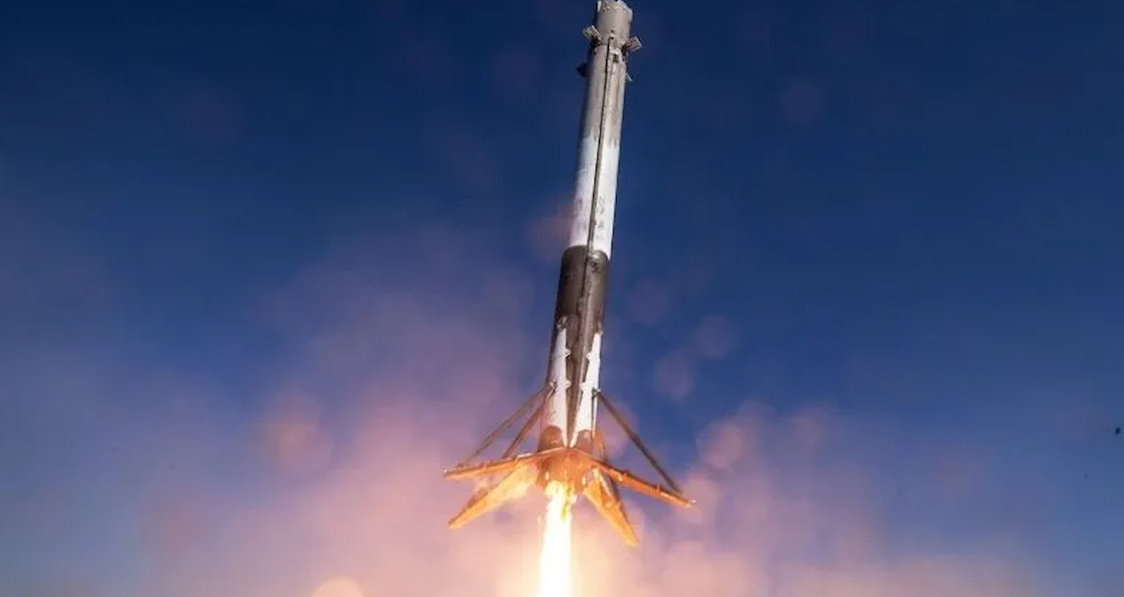 Kontrolden Çıkan Roket Parçası: Ay’a 8.700 km/s Hızla Çarpacak