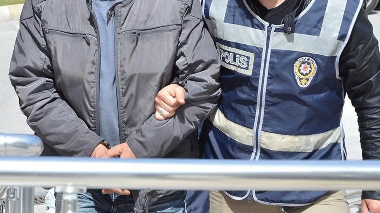 Akin gurlek duyurdu mersinde 2 ayri sorusturma 80 gozalti karari J9uyhUKB